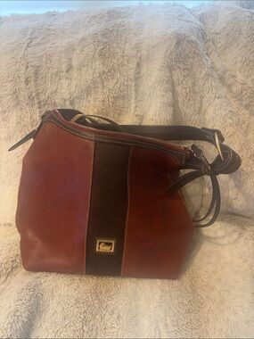 Dooney & Bourke